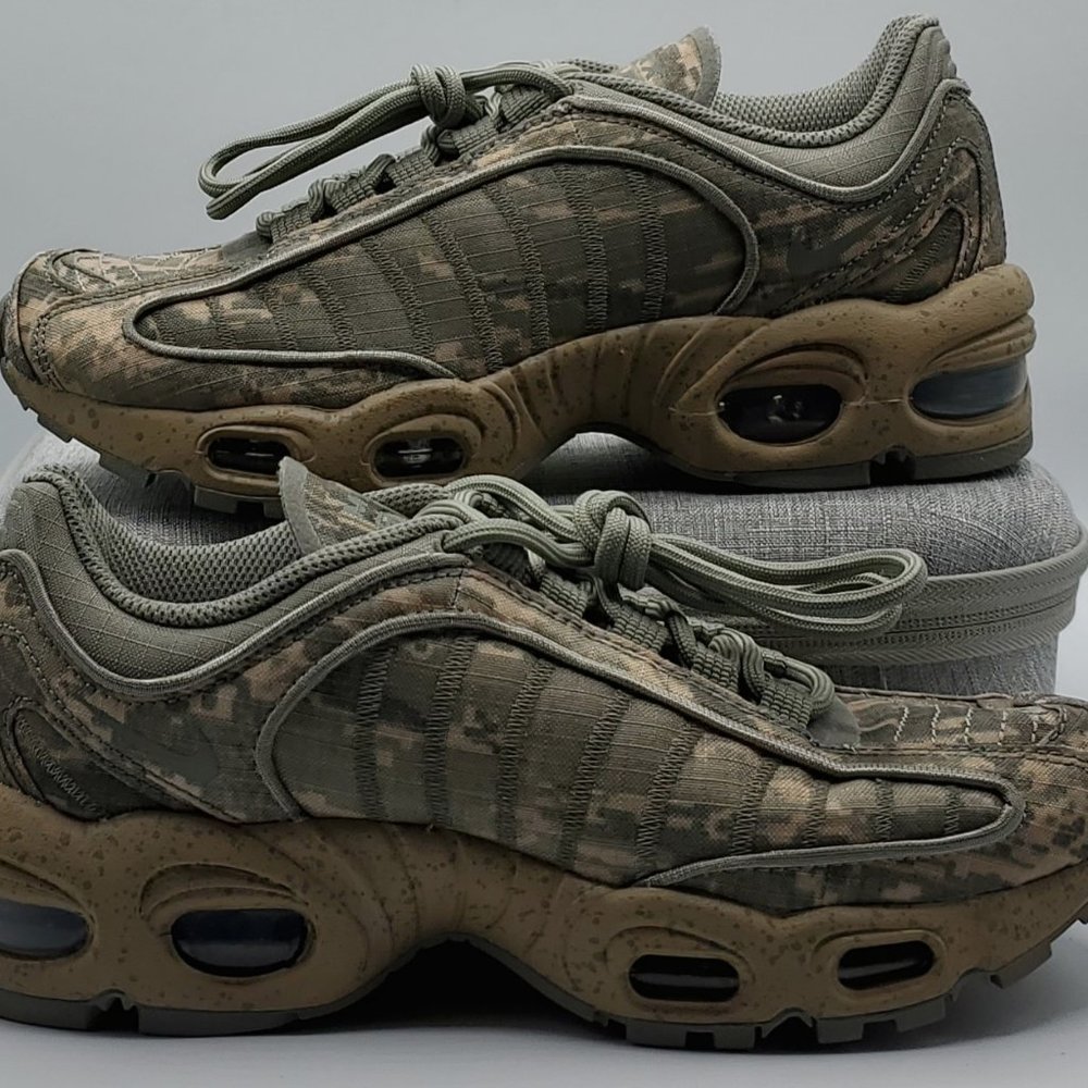 Nike Air Max Tailwind IV SP Digi Camo Boy's Size 4